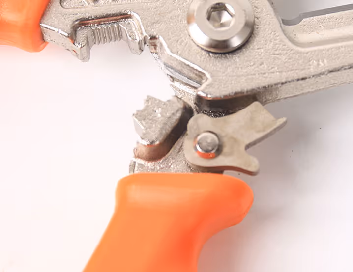 10 in 1 Hand Tool Multifunct Wire Stripper